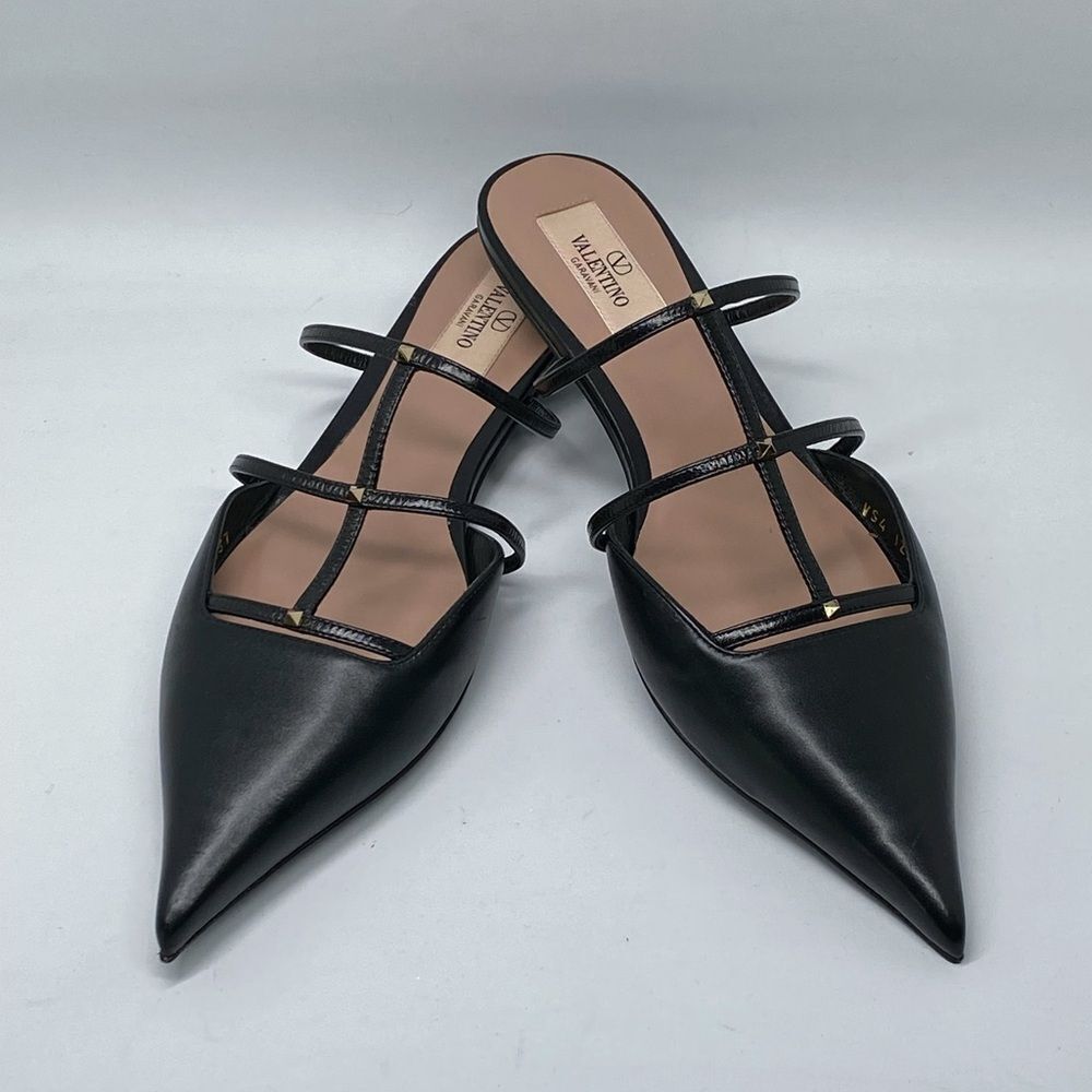 Valentino Garavani Rockstud Wispy Calfskin Mules size 37